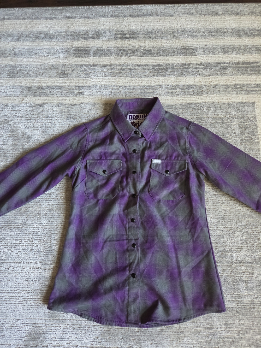 Dixxon Flannel Company "Reign" Women's Size Small Queen Purple